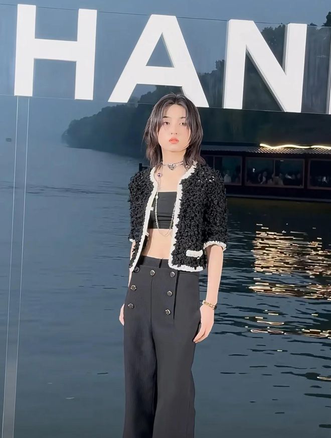 杭州这一夜：香奈儿成了照妖镜妈生脸与整容脸的差距一目了然(图8)
