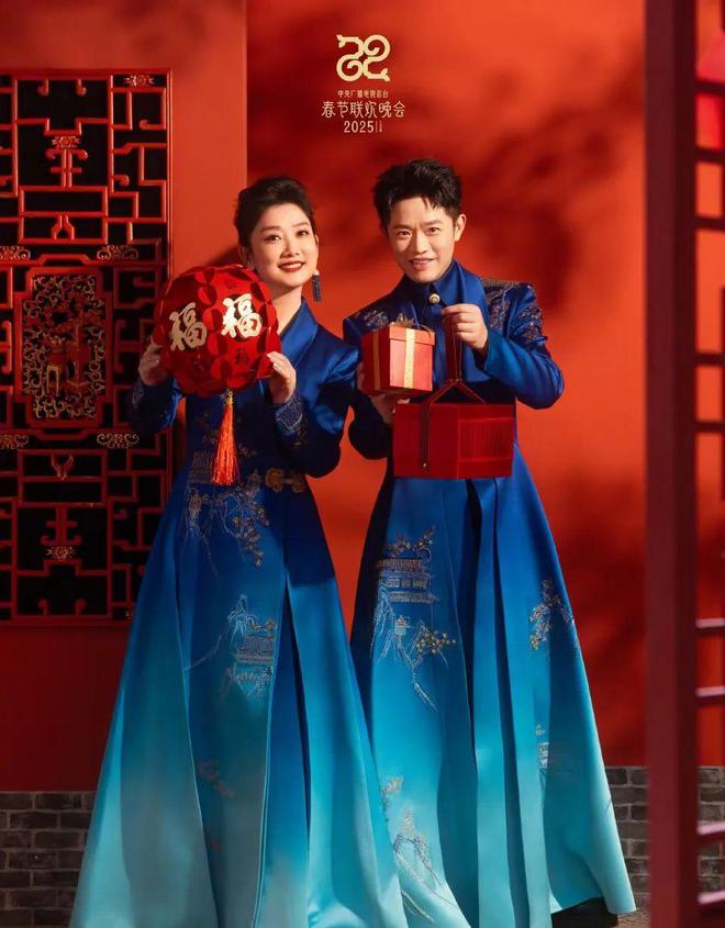 2025蛇年“春晚服饰造型”大揭秘——东方美学风采(图6)
